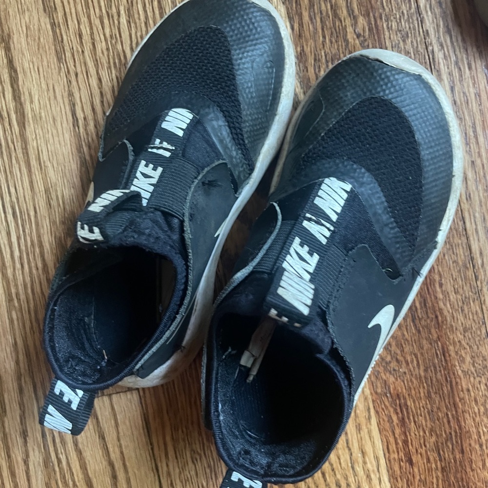 Toddler Nike flex runner